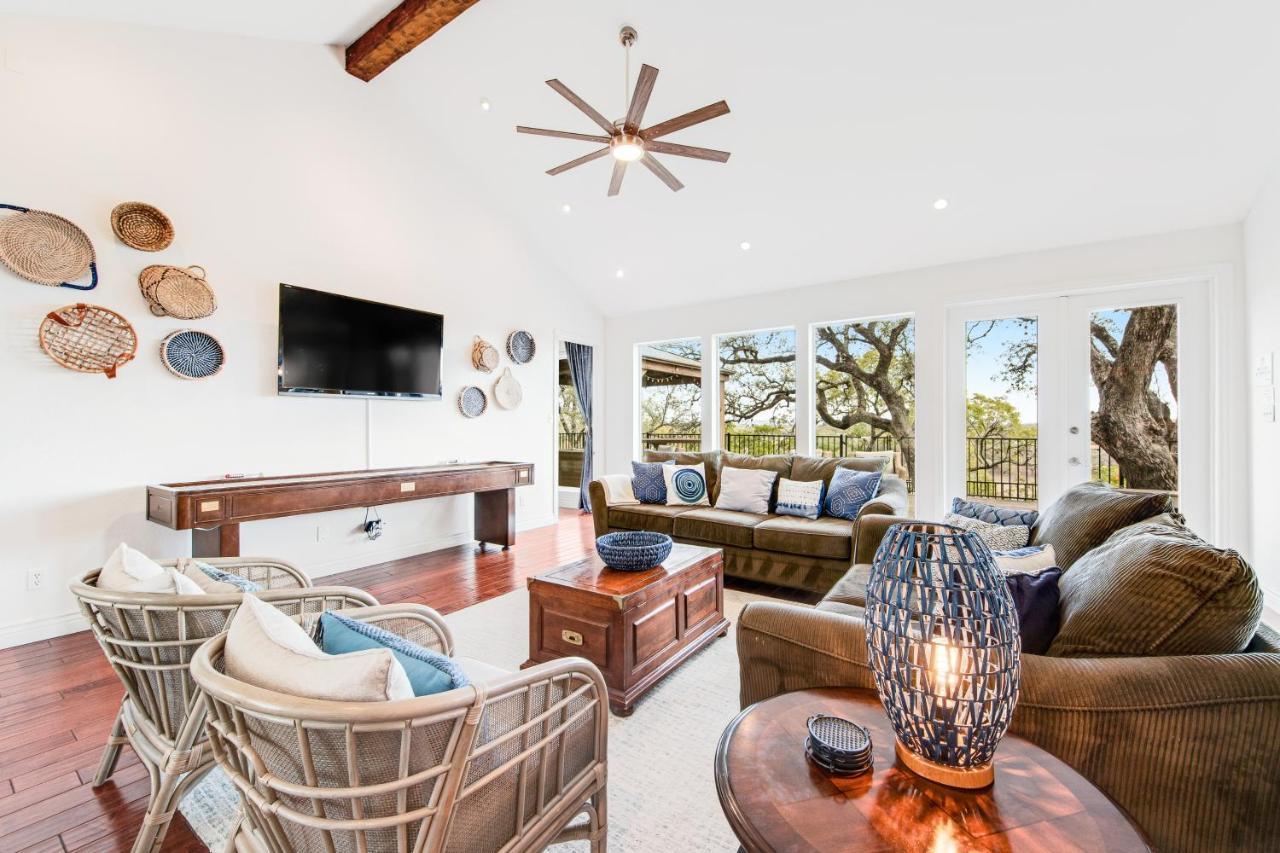 Villa Cliff Side Oasis Spicewood Exterior foto