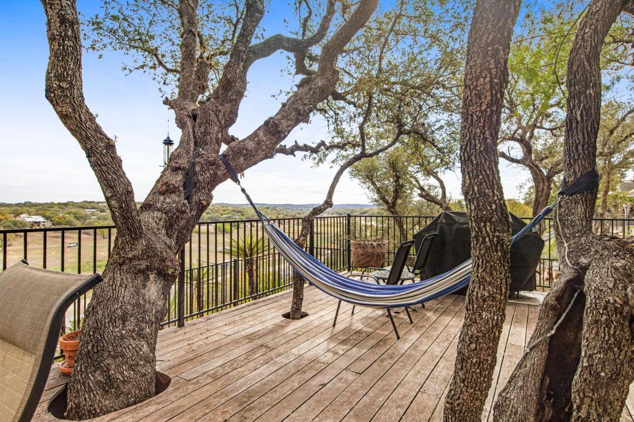 Villa Cliff Side Oasis Spicewood Exterior foto